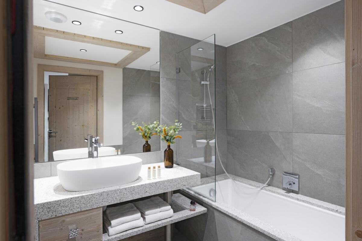 Mgm Hotels & Residences - Residence Chalets De Joy Le Grand-Bornand Bagian luar foto